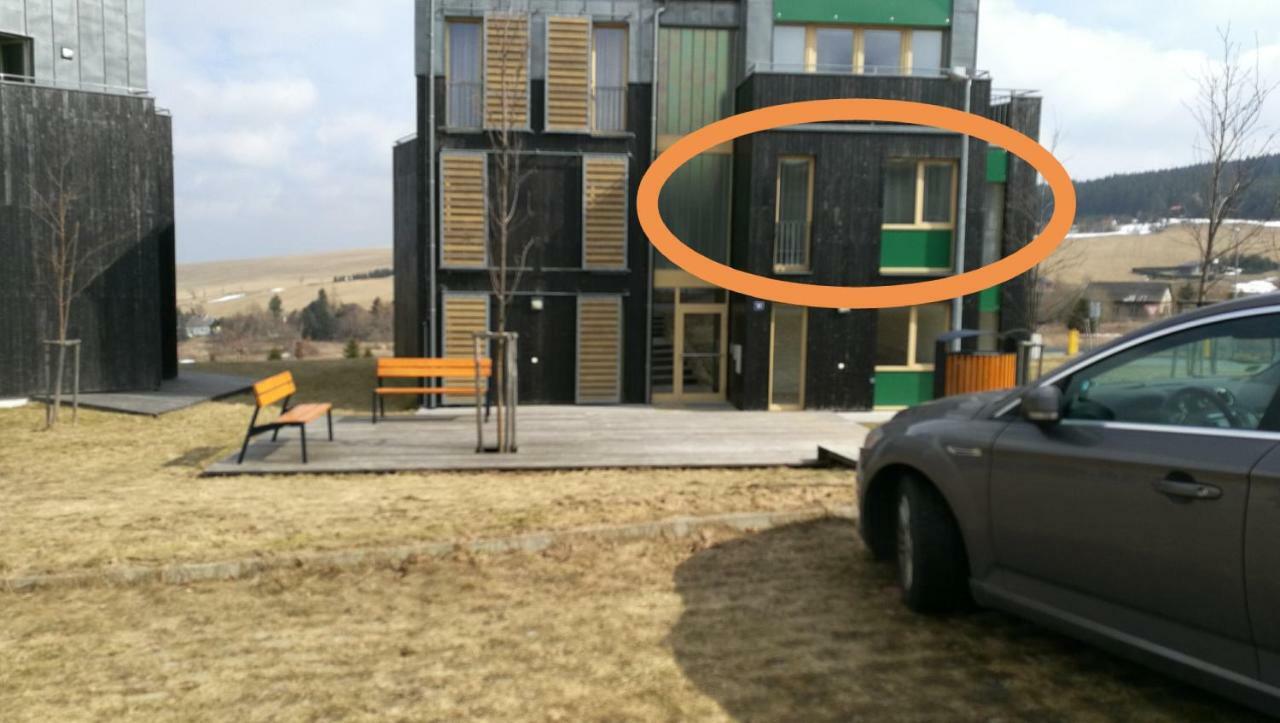 Apartman Mustang Klinovec Loucna pod Klinovcem Exterior photo